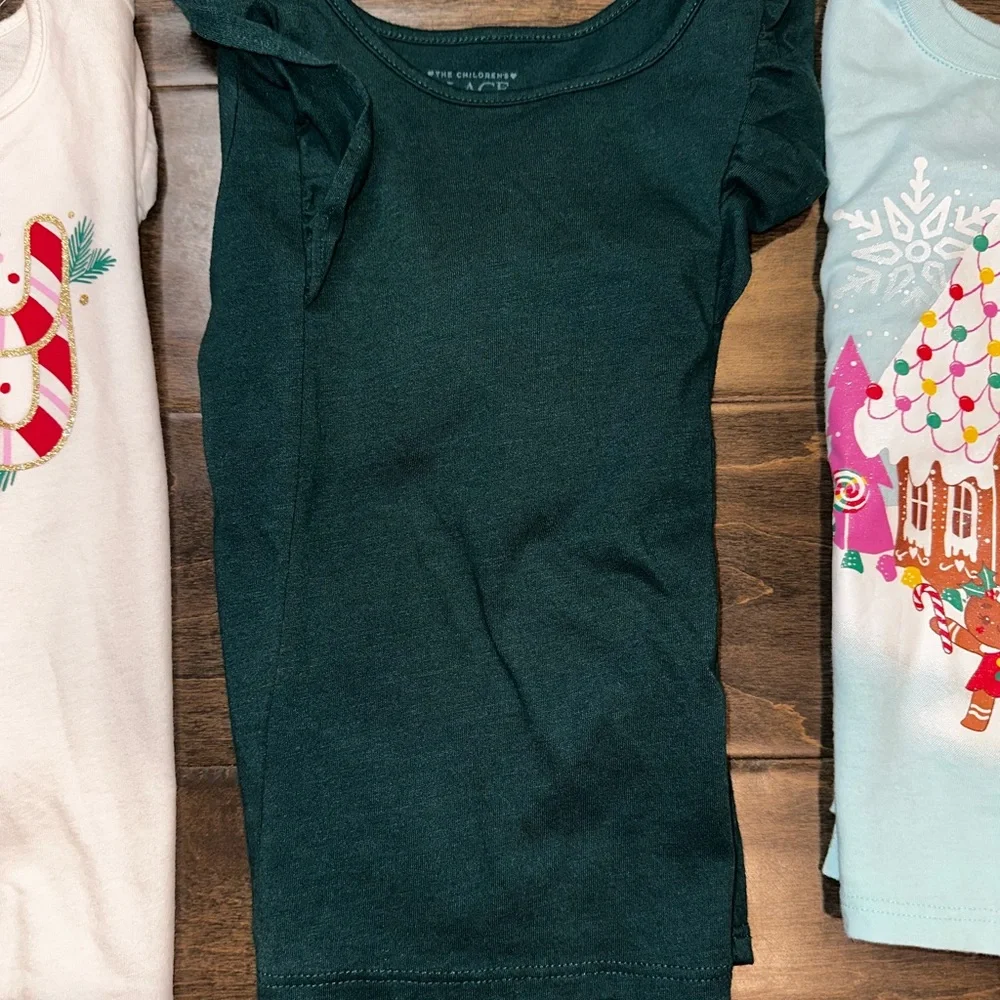 The Childrens Place Long Sleeve Tees Bundle Holiday Christmas Size 3T